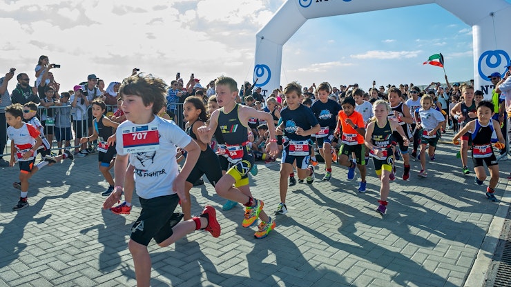Kids of the capital get Daman World Triathlon Abu Dhabi 2019 underway!