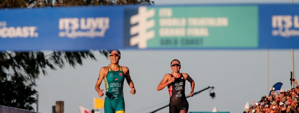 Holland crowned 2018 ITU World Champion as Gentle wins WTS Gold Coast thriller