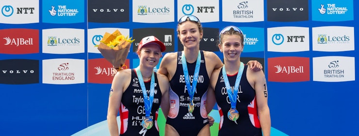 Two medals for Brits in Leeds